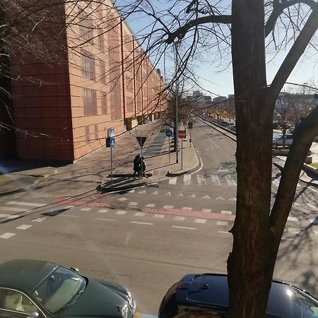 Delizioso Trilocale Lodi Citta Appartement Buitenkant foto